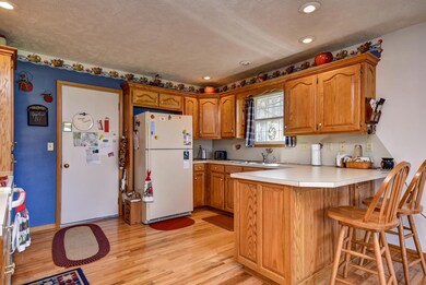 1031 Daniels St-7