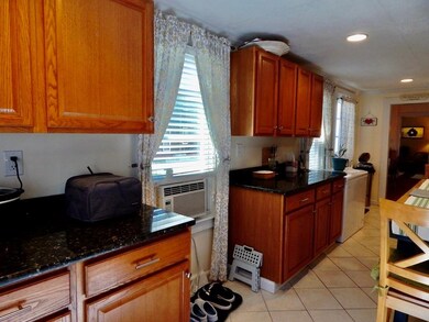 475 Union St, Rockland, MA 02370 - photo 6