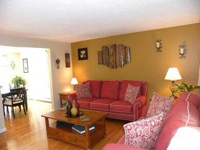 9 Pheasant Ln, Charlton, MA 01507 - photo 4