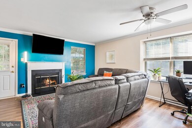 1976 Winslow Ct, Woodbridge, VA 22191 - photo 6