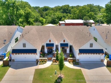 7809 S Redbud Ave, Broken Arrow, OK 74011 - photo 4