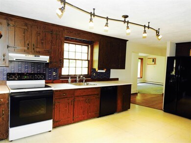 12 Tammy St, Salem, NH 03079 - photo 5