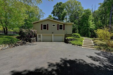 15 Westgate Ct, Colts Neck, NJ 07722 - photo 6