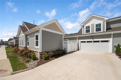 1101 Capella Ln unit C, Suffolk, VA 23434 - photo 3