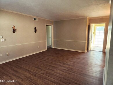 5025 Wayneland Dr unit M1, Jackson, MS 39211 - photo 4