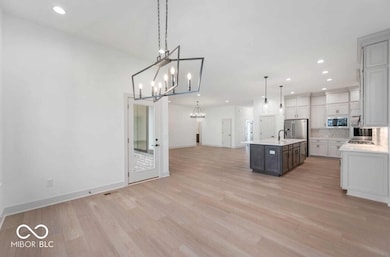 15979 Vitalize Run, Fishers, IN 46040 - photo 5