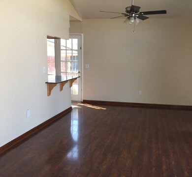 5816 NW 66th St, Warr Acres, OK 73132 - photo 3