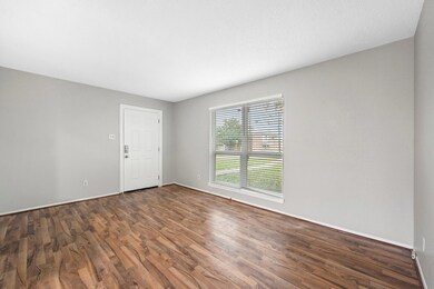 8000 Cambridge Cir unit A, Fort Worth, TX 76108 - photo 5