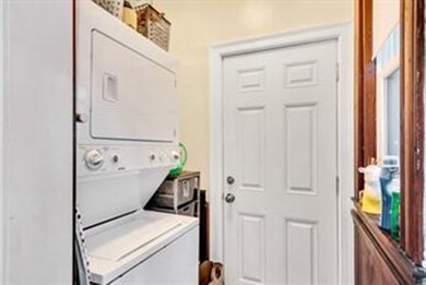 15 Knoll St unit 1, Roslindale, MA 02131 - photo 7