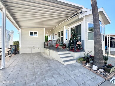 AMAZING CURB APPEAL