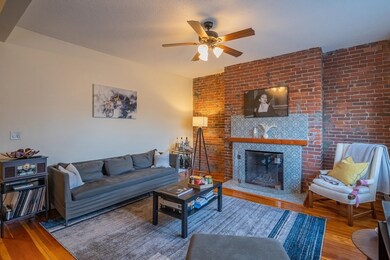 8 Humboldt Ave unit 2, Roxbury, MA 02119 - photo 2