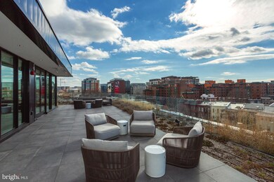 Chapman Stables unit 522, Washington, DC 20001 - photo 3