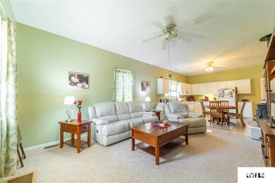 1608 Delavan St, Lincoln, IL 62656 - photo 2