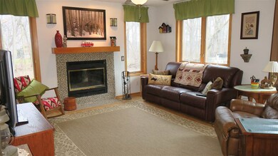 468 Meander Wood Rd, Oregon, WI 53575 - photo 3