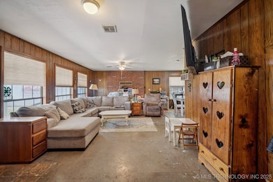 143 E 136th St N, Skiatook, OK 74070 - photo 6