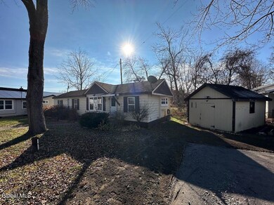 98 Point Breeze Rd, Saratoga Springs, NY 12866 - photo 4