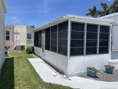 1002 Nettles Blvd, Jensen Beach, FL 34957 - photo 5