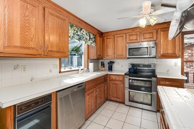 44 Hill St, Medway, MA 02053 - photo 6