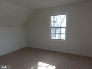 154 Chestnut Dr, Elkton, MD 21921 - photo 5