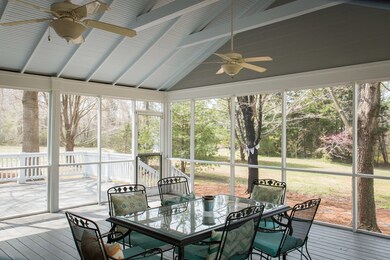 129 Oyster Shell Ln, Callao, VA 22435 - photo 5