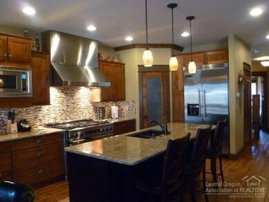 63376 Tristar Dr, Bend, OR 97701 - photo 7