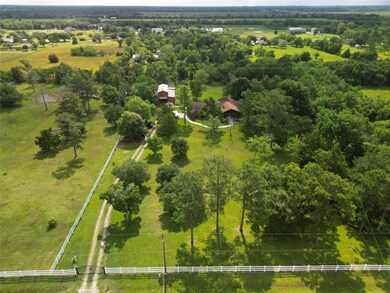 1880 Whila Way, Alvin, TX 77511 - photo 4