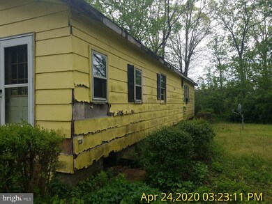 144 Rappahannock Rd, Colonial Beach, VA 22443 - photo 4