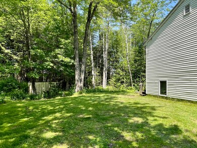 23 Forest Dr, Topsham, ME 04086 - photo 4
