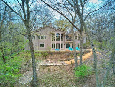 32-web-or-mls-4927 Westbend Dr-33