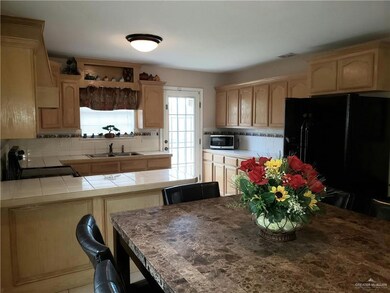 3308 Superior Dr, Weslaco, TX 78599 - photo 6