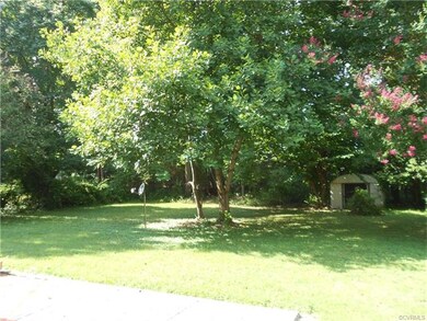 9012 Michaux Ln, Henrico, VA 23229 - photo 3