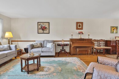 917 Claridge Dr Spring Lake NJ-large-007