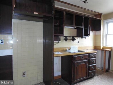 3741 Bonview Ave, Baltimore, MD 21213 - photo 5