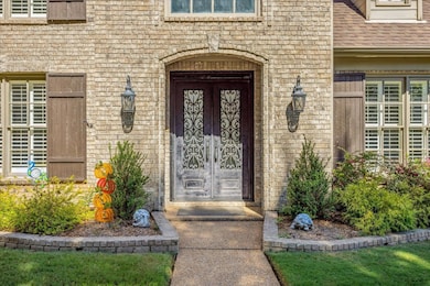 442 Old Hearthstone Cir N, Collierville, TN 38017 - photo 2