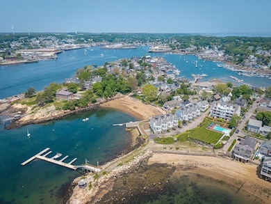 7 Rackliffe St unit 1, Gloucester, MA 01930 - photo 2