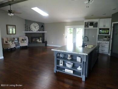 2012 Sandstone Living Kitchen area