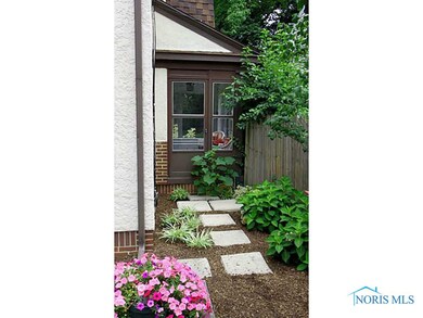 3717 Elmhurst Rd, Toledo, OH 43613 - photo 7