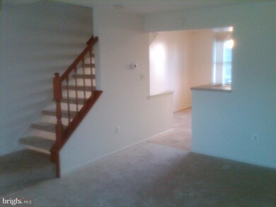 12407 Sky Blue Dr, Germantown, MD 20874 - photo 4