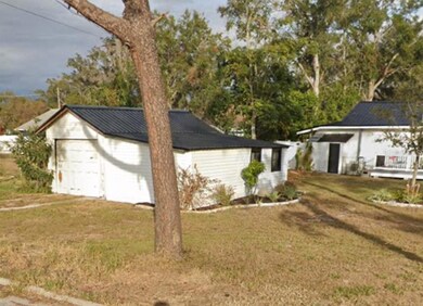 650 9th St NE, Winter Haven, FL 33881 - photo 2