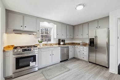 62 Cedar Hill Rd, Ashland, MA 01721 - photo 3