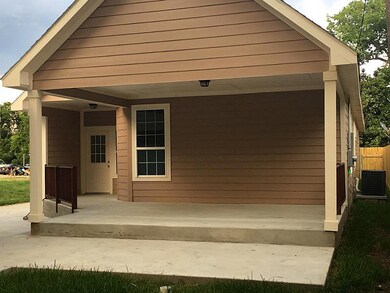 512 Brazos St, Rosenberg, TX 77471 - photo 7