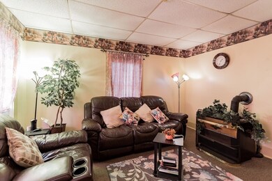 25 Colton St, Worcester, MA 01610 - photo 4