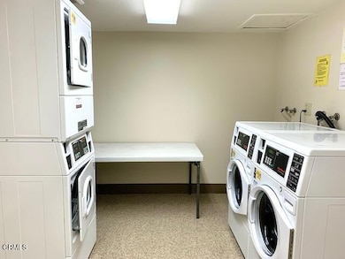 Channel Islands Waterfront Homes unit 233, Oxnard, CA 93035 - photo 4