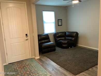 Foyer to Lv Rm