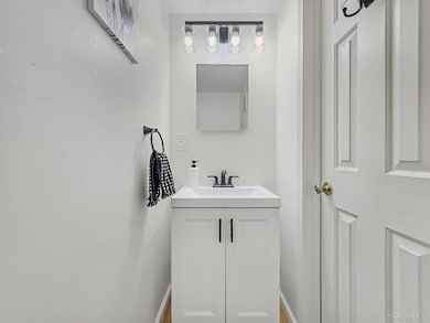 904 Kings Way unit 904, Carmel, NY 10512 - photo 4