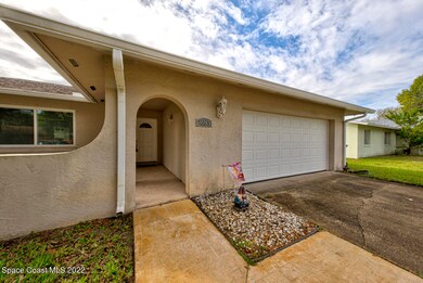 walkway to front porch