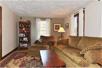 305 Bennett St, Wrentham, MA 02093 - photo 2