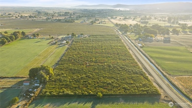 1 Mountainview Rd, Grandview, WA 98930 - photo 2