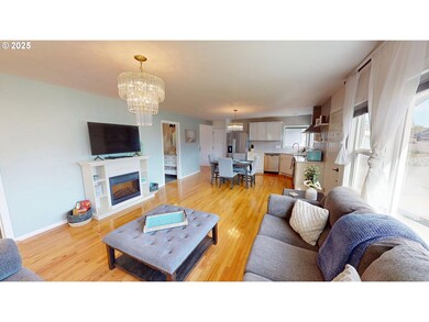 Living Room/Dining Room