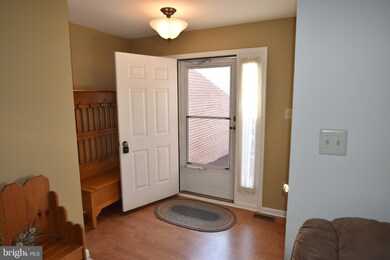 2370 Otts Rd, Pennsburg, PA 18073 - photo 5